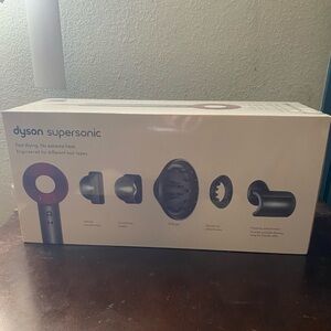 Dyson Supersonic Hair Dryer in Purple and Black